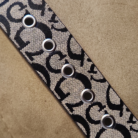 Guess Belt - Picture 5 of 6